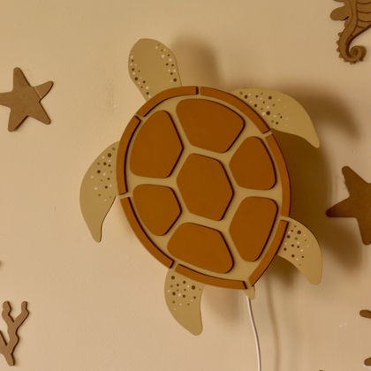 Turtle wall lamp