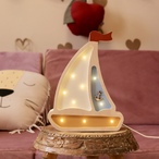 Mini Jedrilica drvena LED noćna lampa