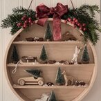 Round shelf