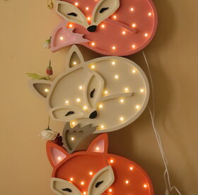 Drvena LED lampa Lija