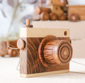 Camera wooden toy