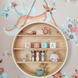 Round shelf