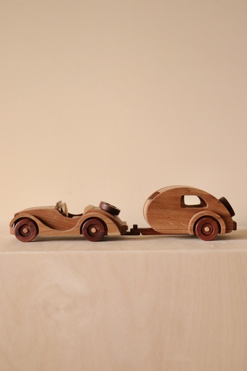 Kamper drvena igračka