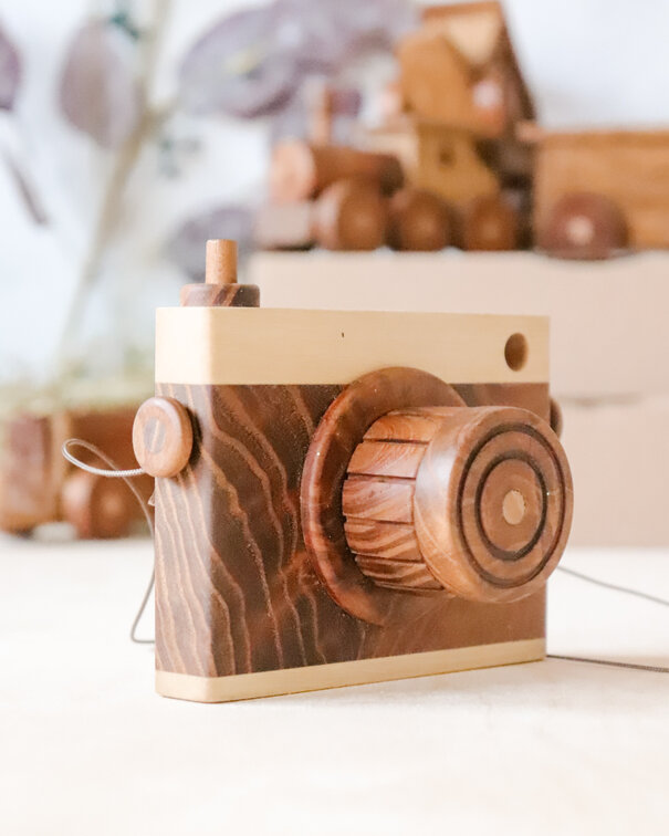 Fotoaparat drvena igračka